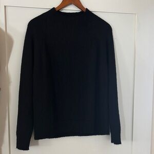 Black BR sweater